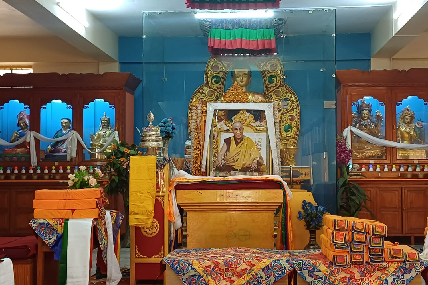 Holy month of Saka Dawa - celebrating Shakyamuni Buddha’s birth, enlightenment and parinirvana.